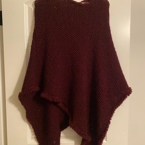 Cocogio Burgundy Poncho
